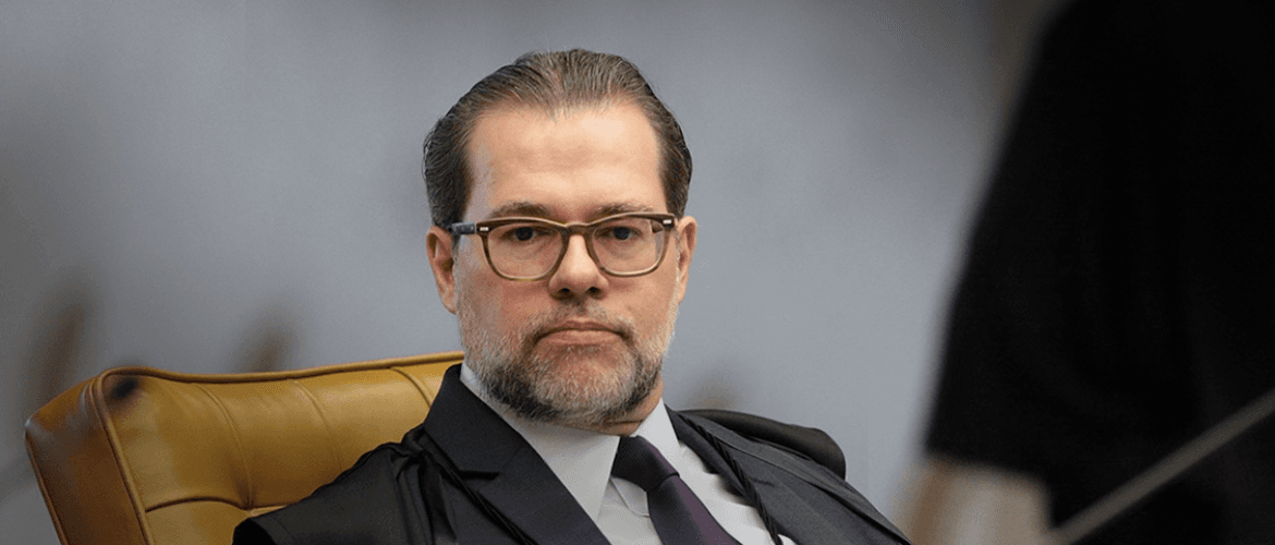 Toffoli se declara suspeito e deixa relatoria de ação sobre CPI do Banco Master no STF