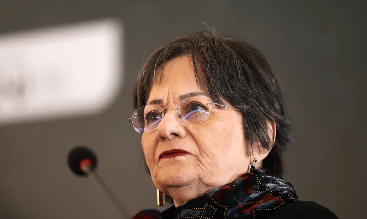Maria da Penha cobra rede direta de apoio para mulheres do interior e critica falhas da Justiça
