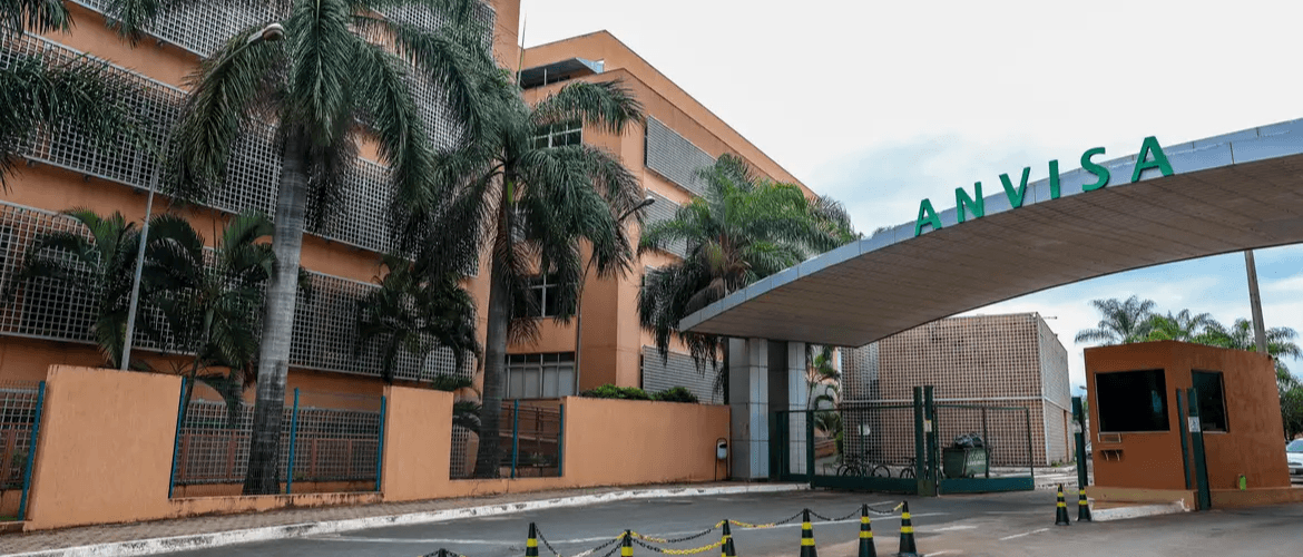 Anvisa alerta: suplementos com cúrcuma podem causar danos ao fígado.