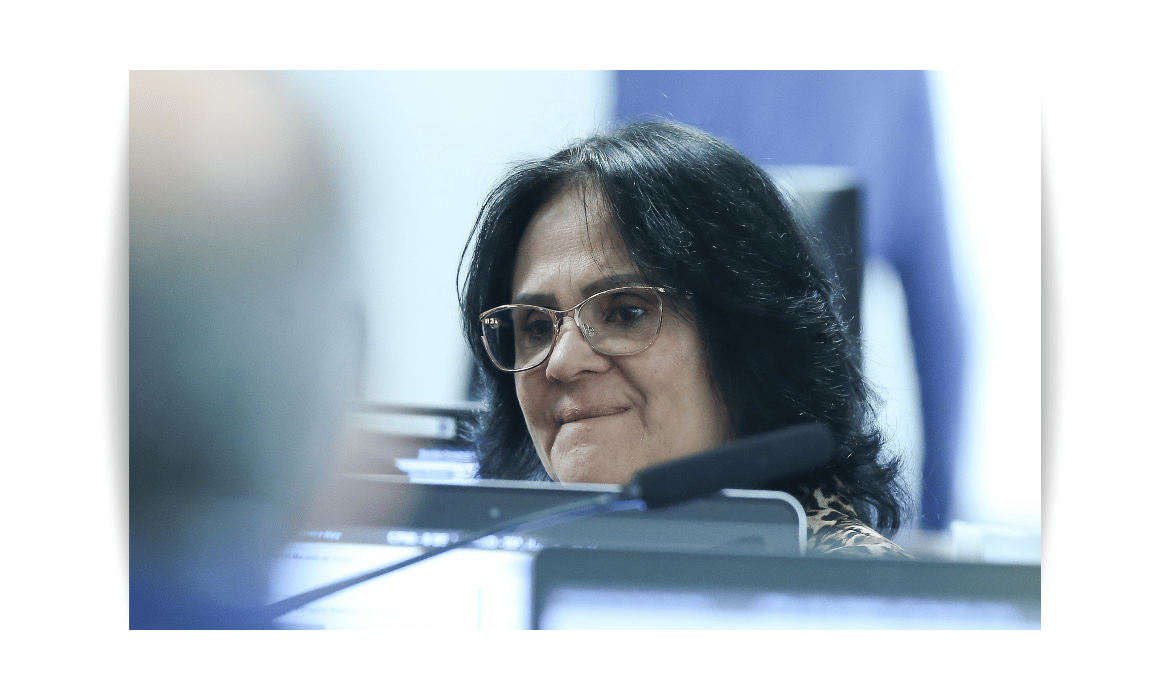 Aborto legal em casos de estupro vai ao Plenário após votação