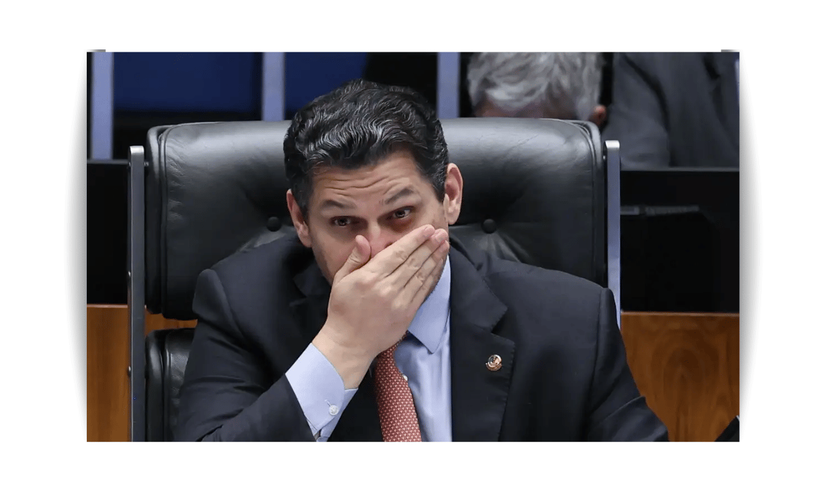 Davi Alcolumbre segura votação de PEC apoiada por trabalhadores