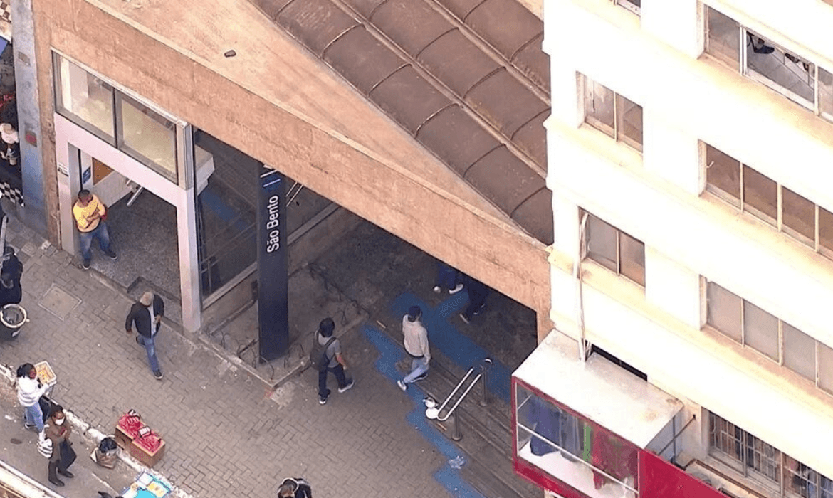 Estação São Bento registra tiroteio após tentativa de assalto