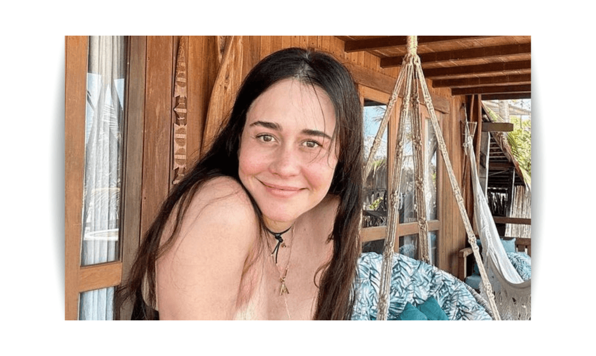 Alessandra Negrini surge em terreiro de Salvador e reforça sua ligação com o candomblé