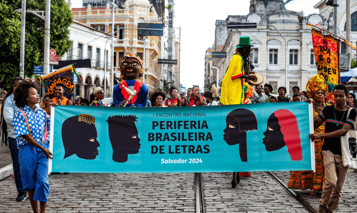 Literatura periférica reúne coletivos em encontro na Bahia