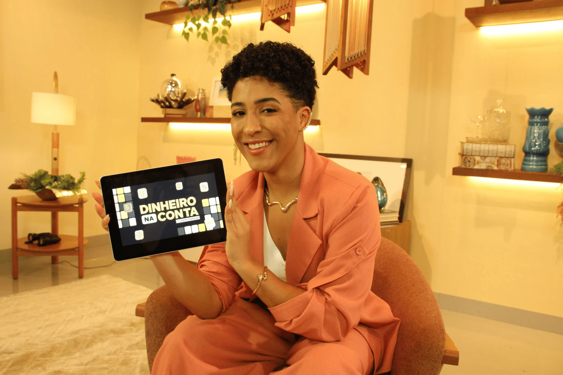 Nath Finanças estreia na TV com reality sobre dinheiro
