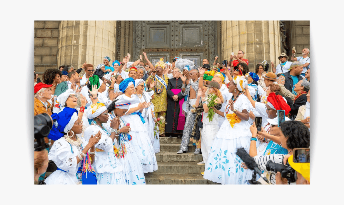 Lavagem da Madeleine é barrada por padre em Paris em 2026